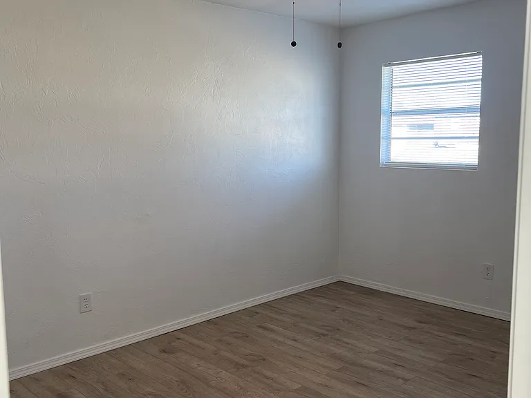 613 S 6th St #613 — Photo 11