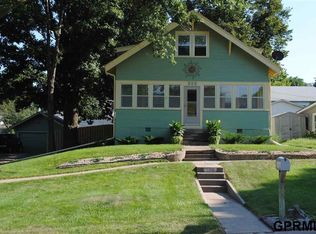 325 E 4th St, Wahoo, NE 68066