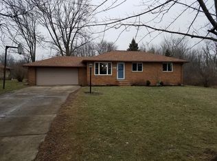 2811 Robert Pkwy, Brunswick, OH 44212