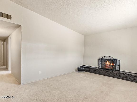 3rd image of 1725 S Espina St