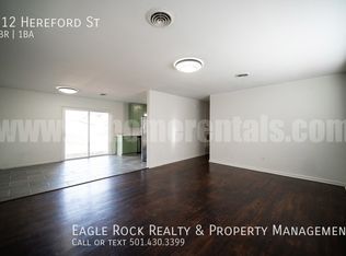 412 Hereford St, Conway, AR 72032