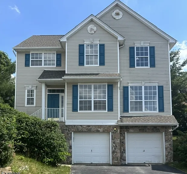 246 Winding Hill Dr — Photo 1