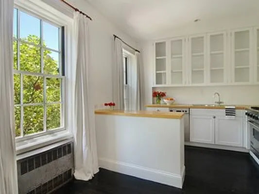 Sold by Corcoran | media 2