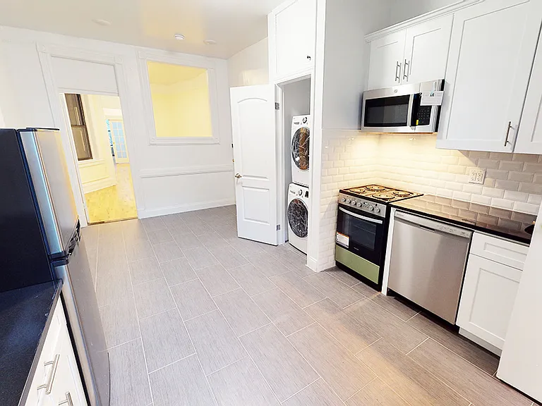 533 E 87th St #3E — Photo 7