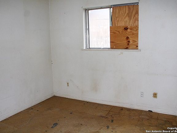 3rd image of 2602 Quarterhorse