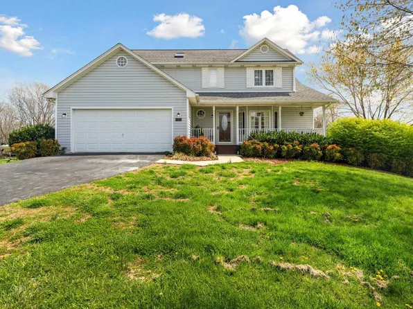 255 Ewers Ln, Madison Heights, VA 24572