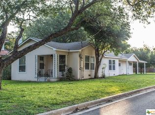 397 W Edgewater Ter, New Braunfels, TX 78130