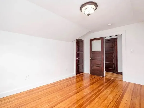 32 Boulevard Ter Unit 1, Allston, MA 02134