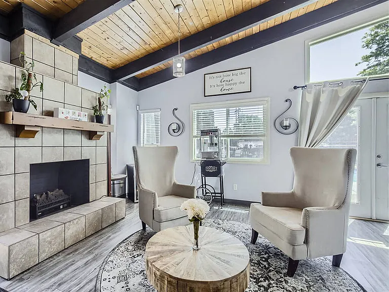 Enjoy our Cozy Club House