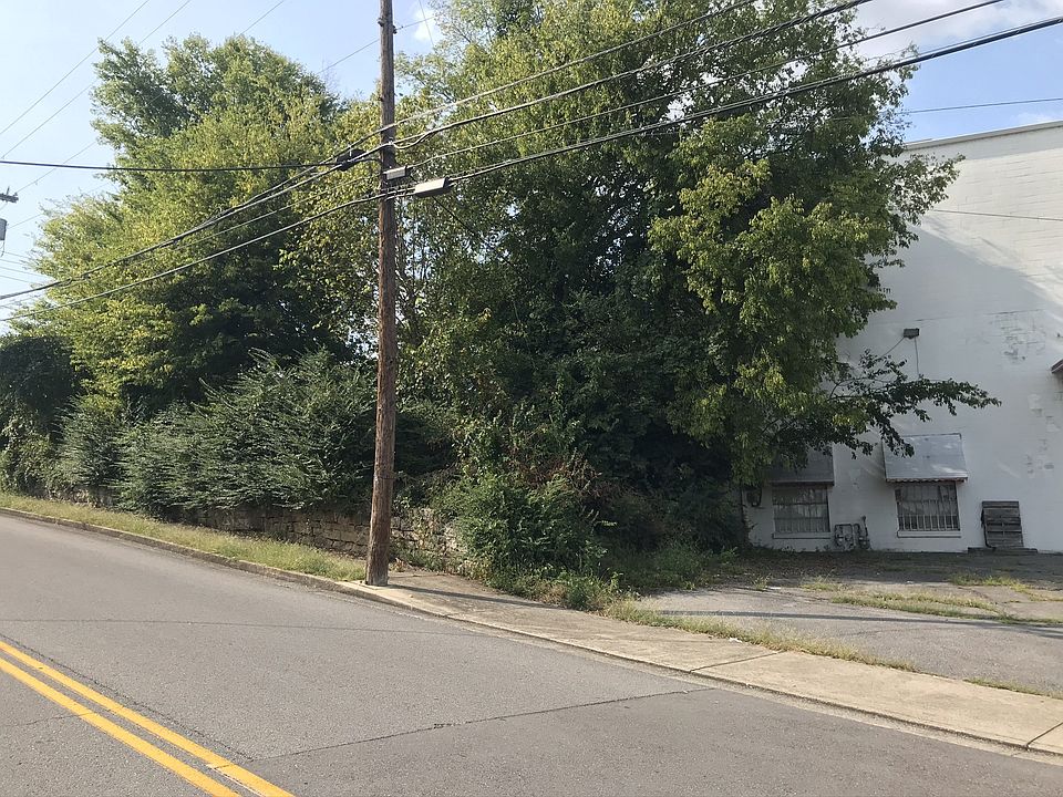 2nd image of 309 Union St