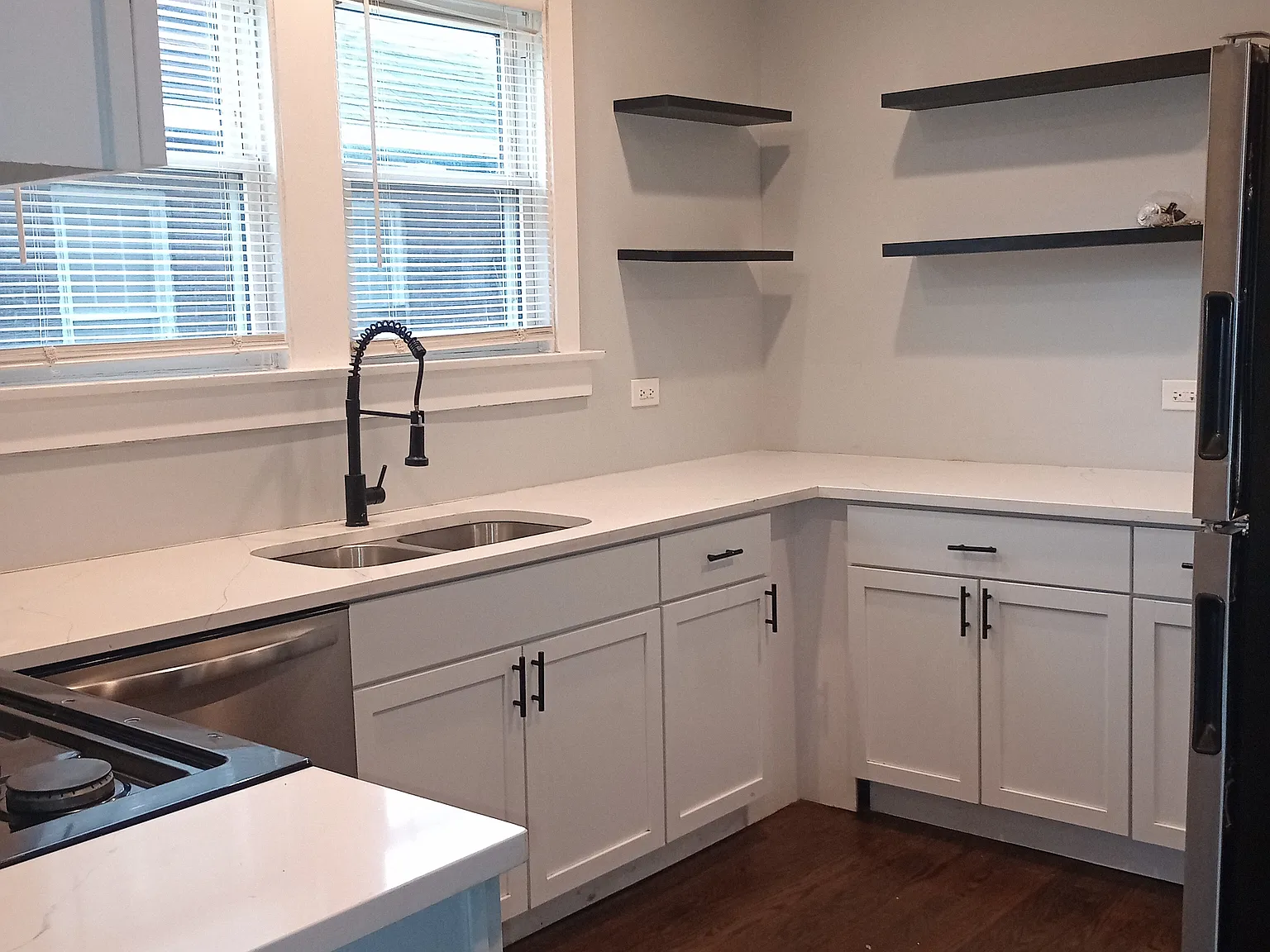 1327 Otto Blvd — Photo 3