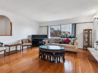 3290 E 14th Ave, Vancouver, BC V5M 2J6