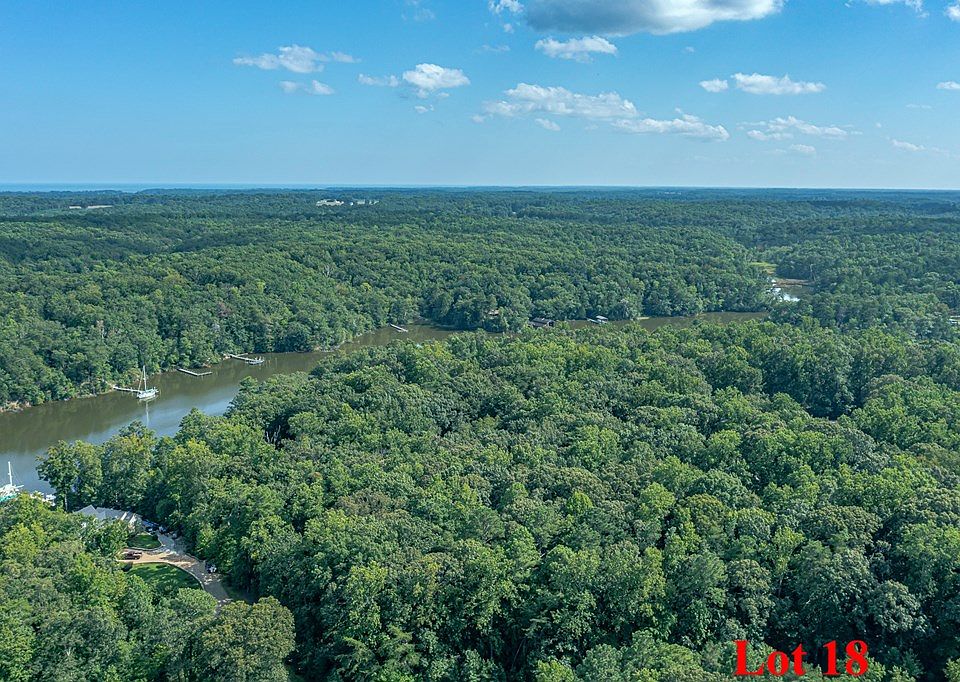 2nd image of 18 Creekside Dr