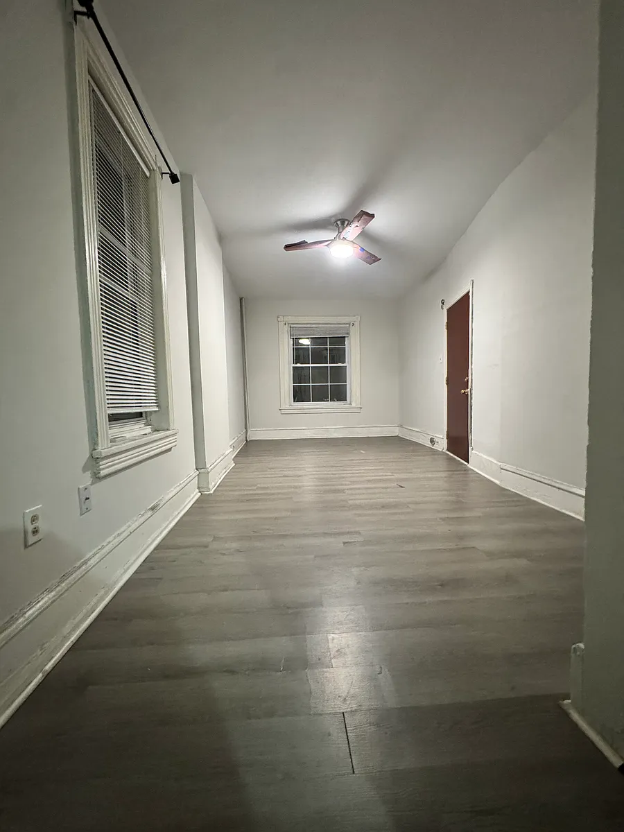 Building Photo - 209 N 63rd St #1