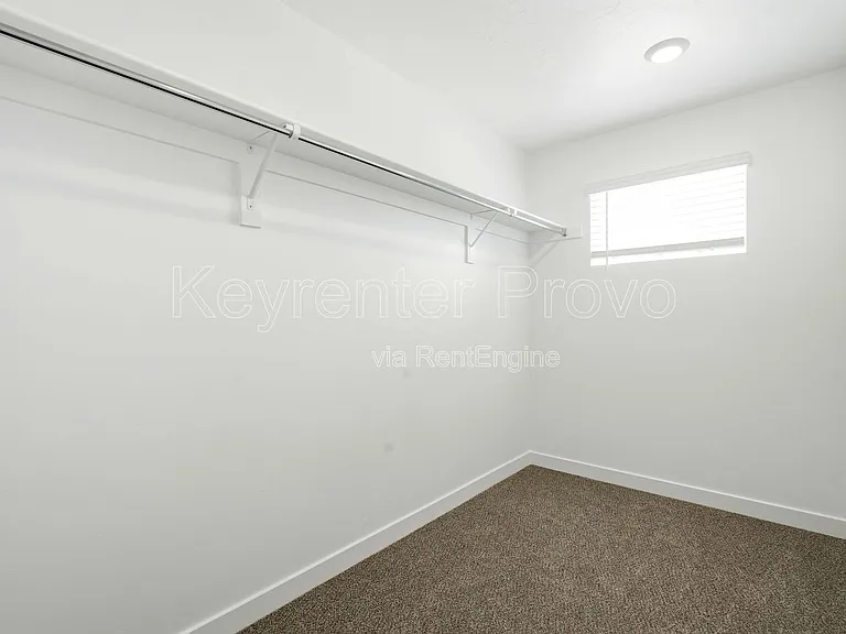 371 E Levengrove Dr — Photo 22