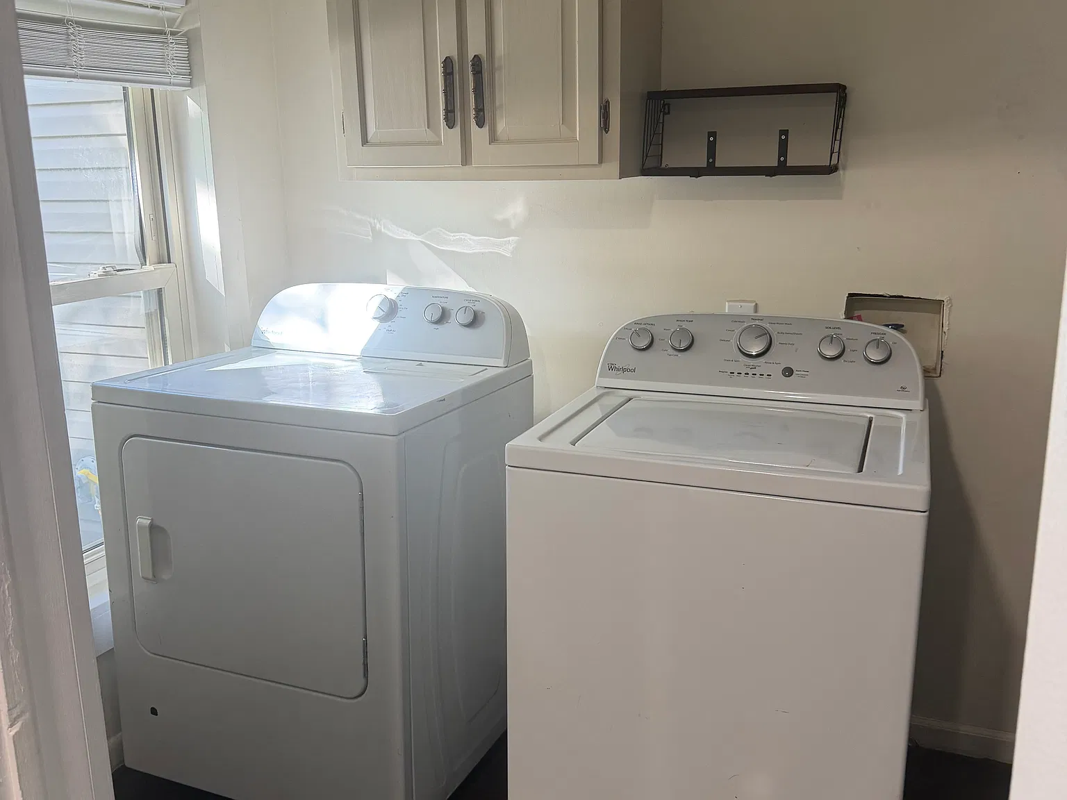 2 bed, 950 sqft, $1,450 — Photo 1