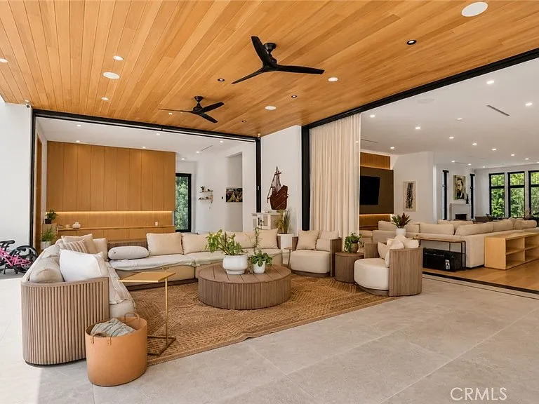 5050 Arundel Dr — Photo 64