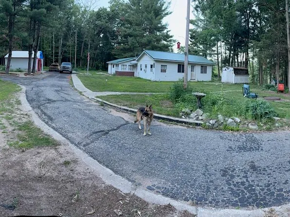 3105 N Evergreen Dr, White Cloud, MI 49349