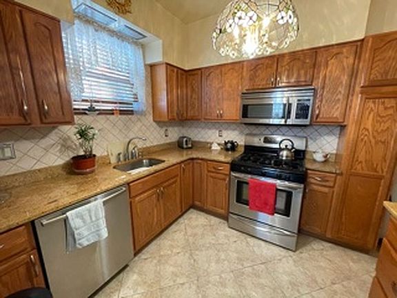 5th image of 9601 Avenue