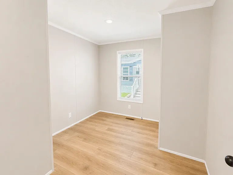 Westbridge Manor — Photo 108