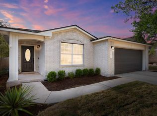 202 Grant Ct, Leander, TX 78641