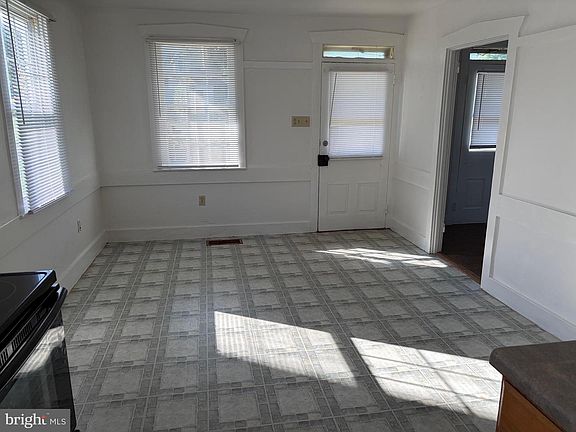 5th image of 1063 Letort Rd