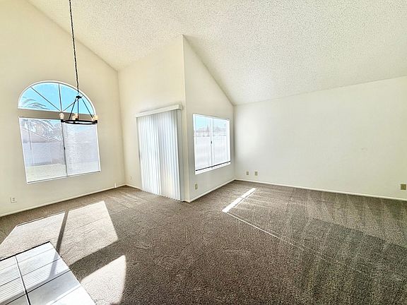 5th image of 25343 Ceremony Ave