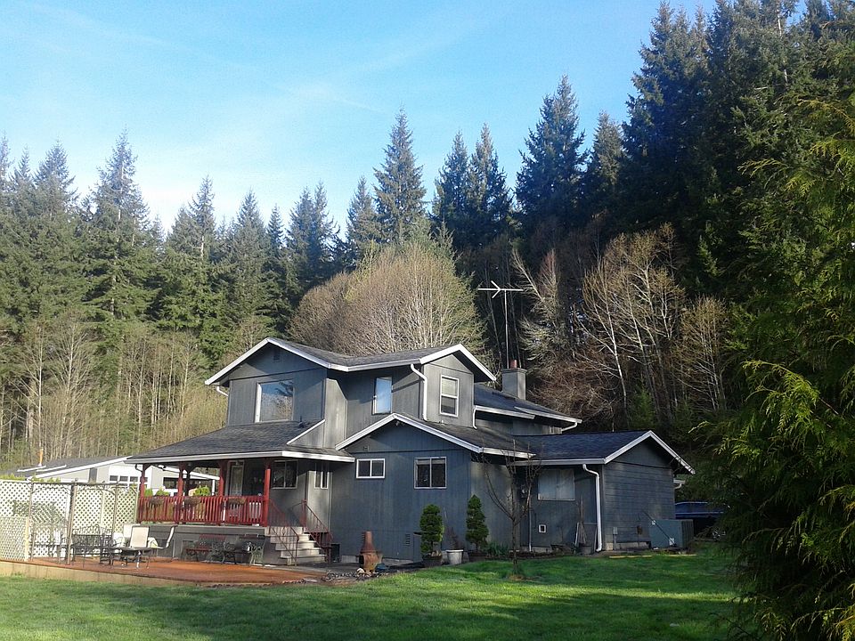 1st image of 18417 NE 391st St