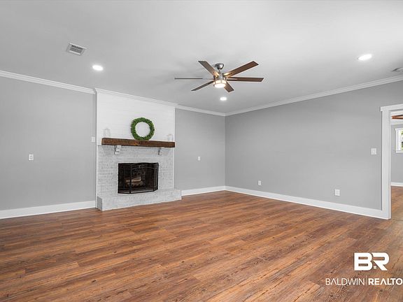 2nd image of 10331 Garris Dr