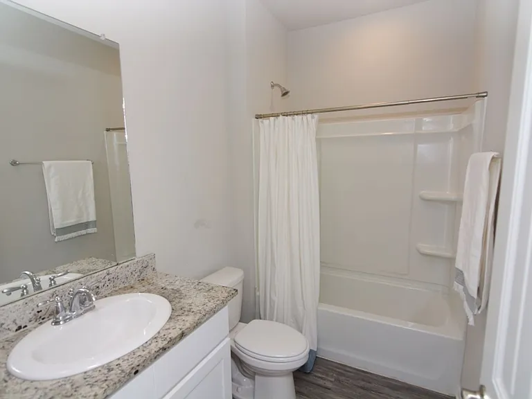 6720 Tiger Pointe Dr — Photo 8