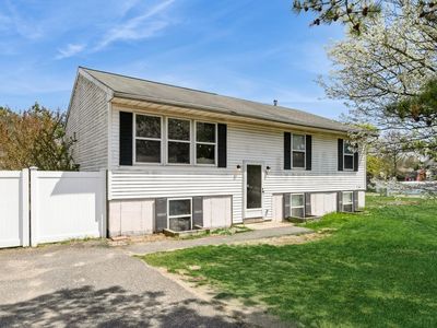 601 N Dunton Avenue, East Patchogue, NY, 11772