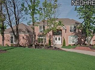 3020 Old Brainard Rd, Pepper Pike, OH 44124