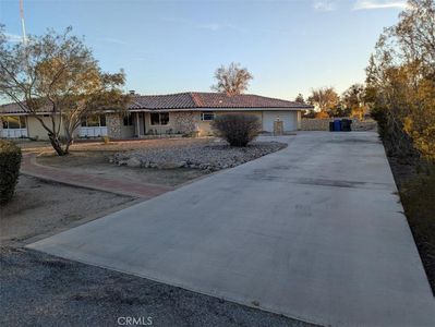 19989 Crow Rd, Apple Valley, CA, 92307