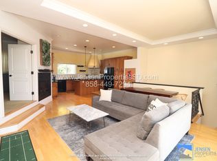 5747 La Jolla Blvd, La Jolla, CA 92037