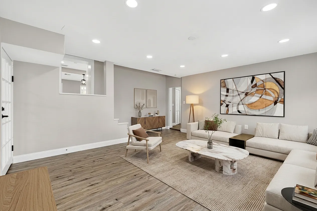 6 bed, 2088 sqft, $5,500 — Photo 4