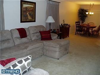 4th image of 515 Sally Ln