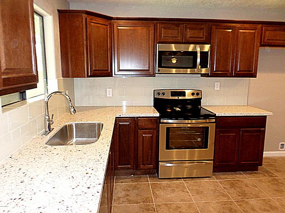 4th image of 9929 W Calle Encorvada Ave