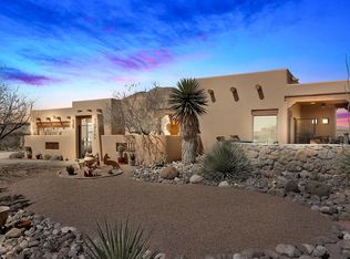 6740 Desert Blossom Rd, Las Cruces, NM 88007