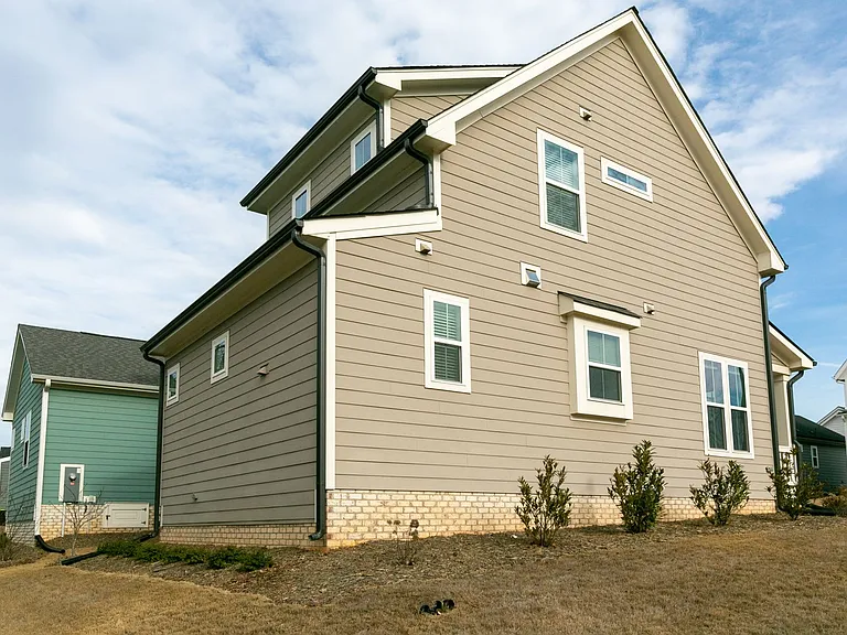 48 Cottage Way — Photo 4