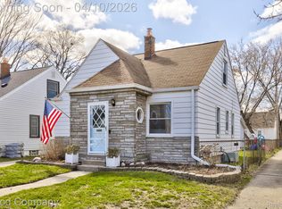 915 N Dorchester Ave, Royal Oak, MI