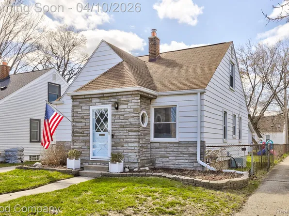 915 N Dorchester Ave, Royal Oak, MI 48067
