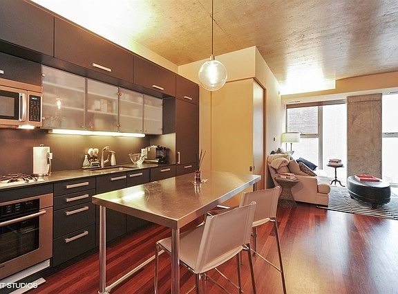 2nd image of 550 N Saint Clair St APT 1202