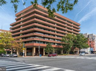 2555 Pennsylvania Ave NW APT 411, Washington, DC