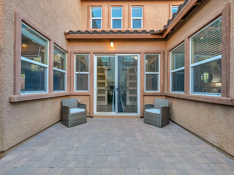 617 Apricot Rose Pl — Photo 8