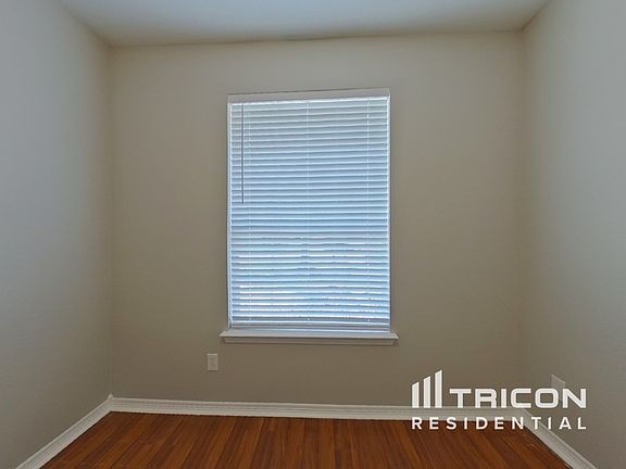 5th image of 28818 Hidden Cove Dr