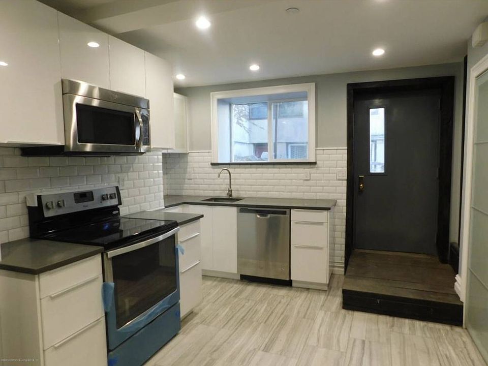 1st image of 230 Saint Marks Pl #1