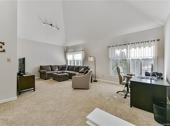2nd image of 5904 Shumard Oak Ln