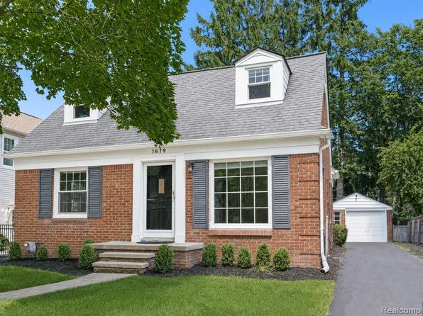1679 Villa Rd