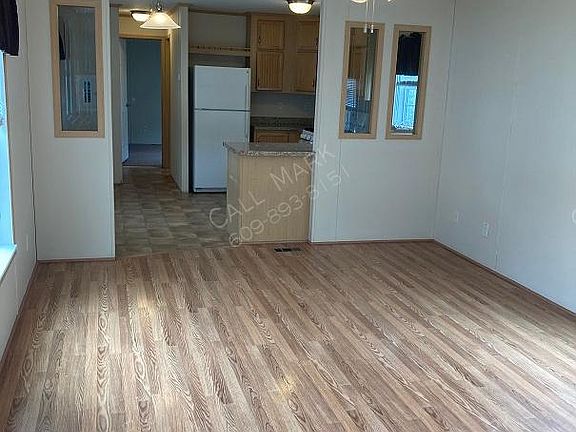 5th image of 8 Starling Ln