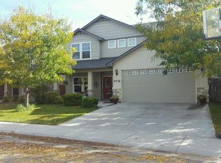3732 N Buckstone Ave, Meridian, ID 83646